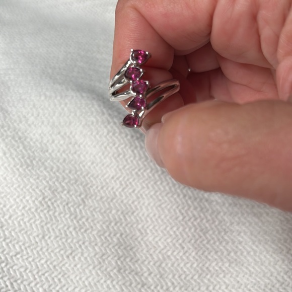 Beautiful Orlisa Rhodolite Garnet Ring - Picture 5 of 5